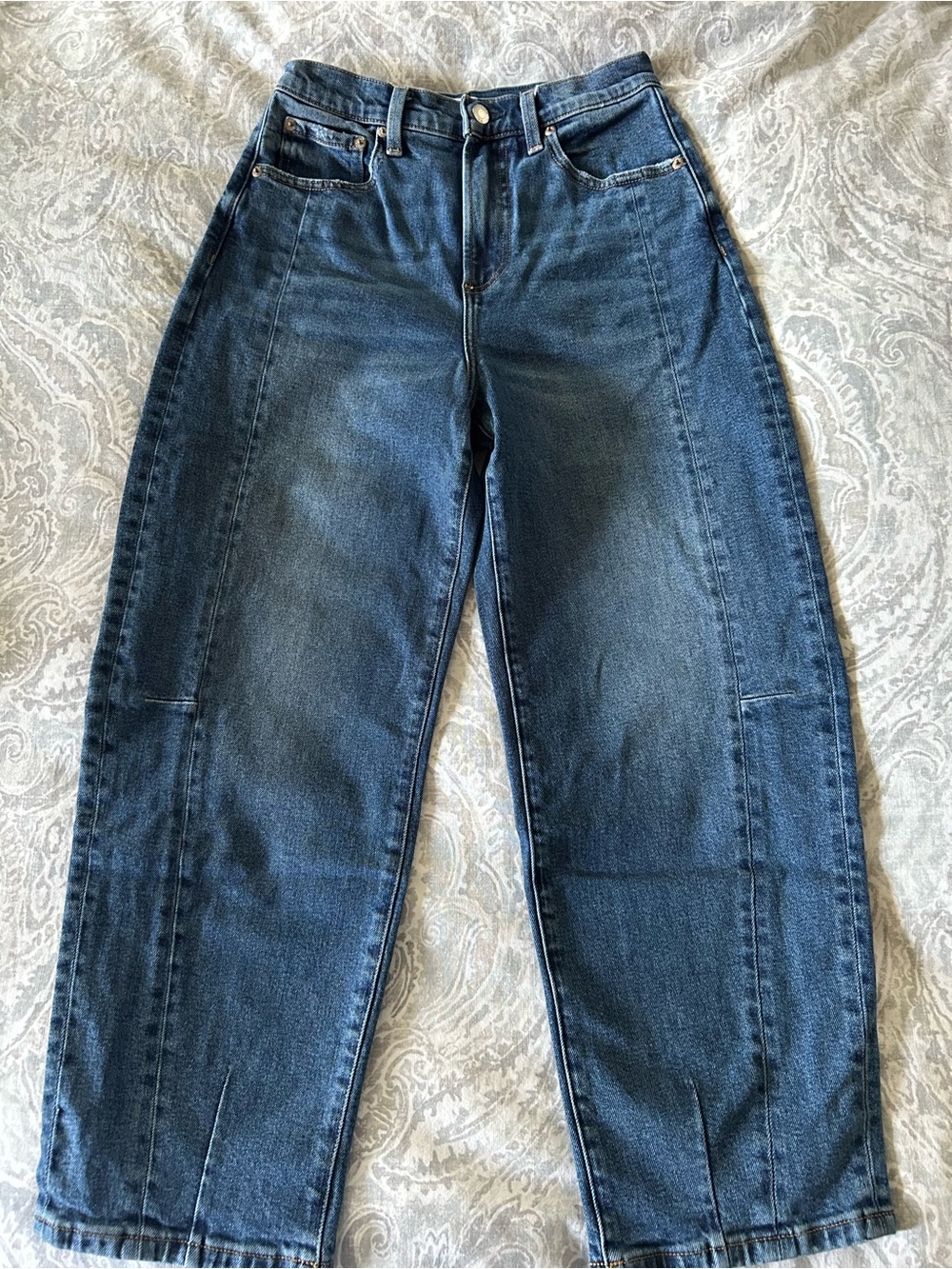 pistola Dark Wash barrel Jeans